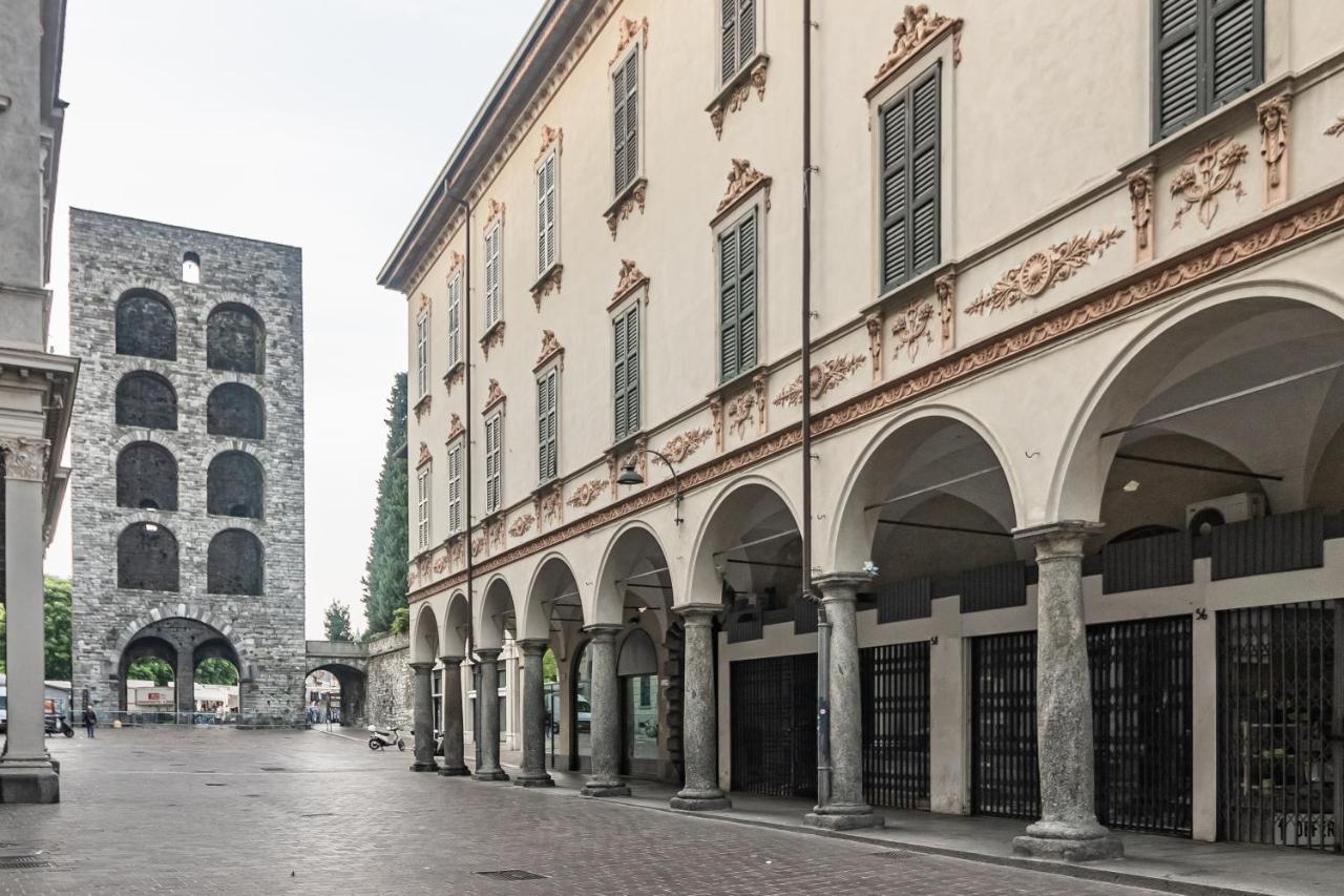 5 Min Historic Center Luxury White Lotus Mansion Apartment Como Bagian luar foto