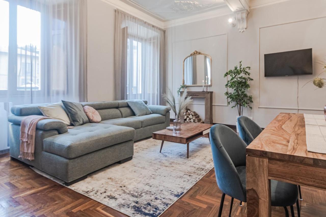 5 Min Historic Center Luxury White Lotus Mansion Apartment Como Bagian luar foto